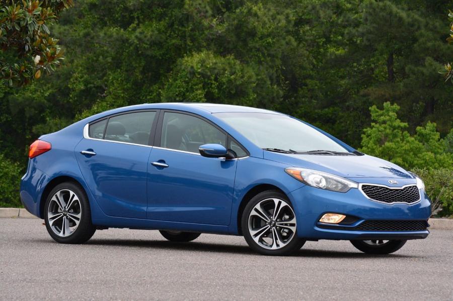  Kia Forte 2014 года  (фото 25 из 125)